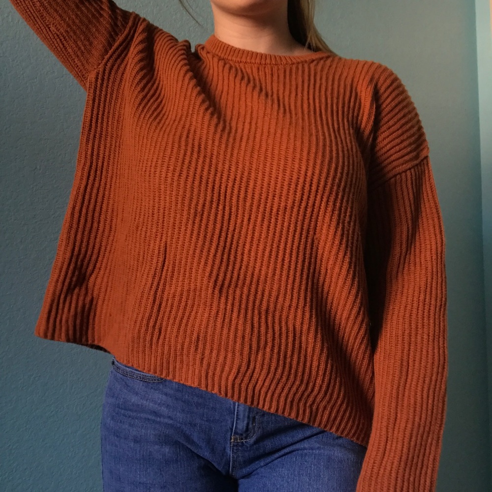 orange sweater🍊